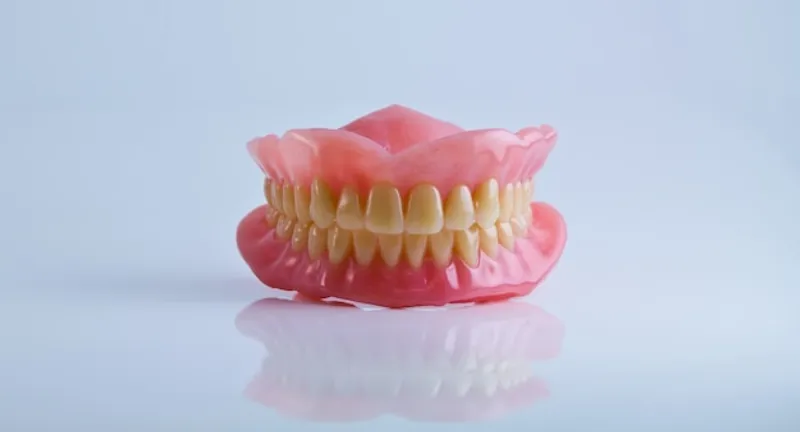 Temporary dentures 1